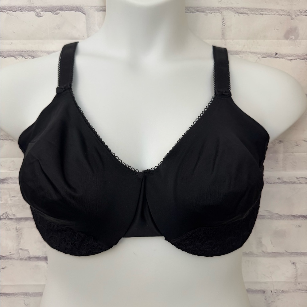 Olga Bra Size 40DD Luxury Lift Underwire Style 35063 Unlined Lace Black